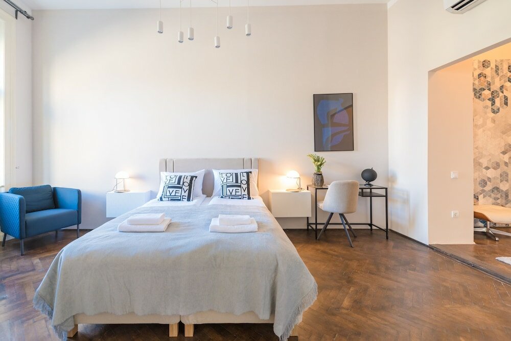 Фото Venus Apartments - Opera III