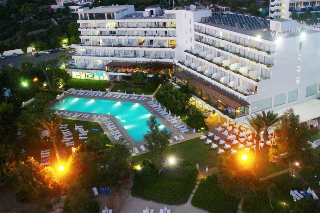 Фото Grecian Sands Hotel
