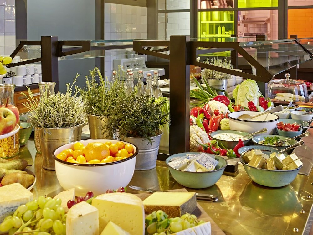 Фото 25hours Hotel Altes Hafenamt