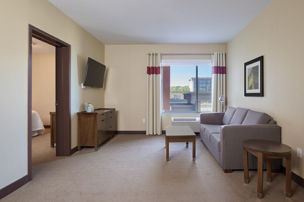 Фото Four Points by Sheraton Sherwood Park