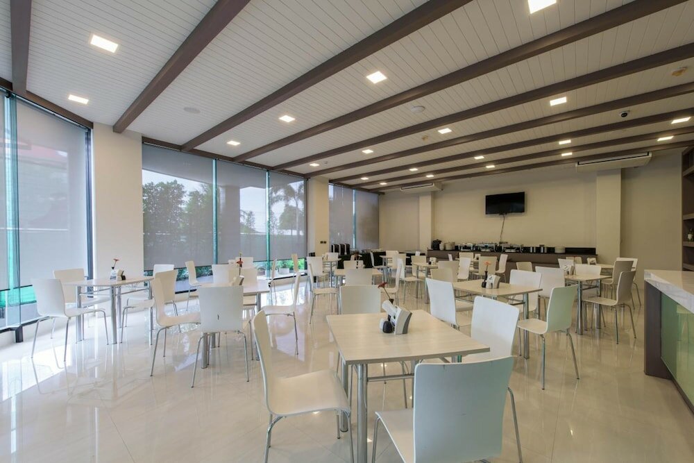 Фото Ingtara Hotel