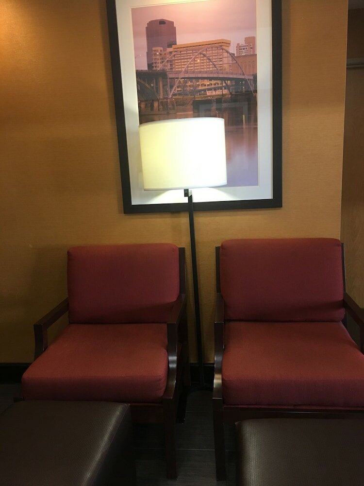 Фото Quality Inn & Suites