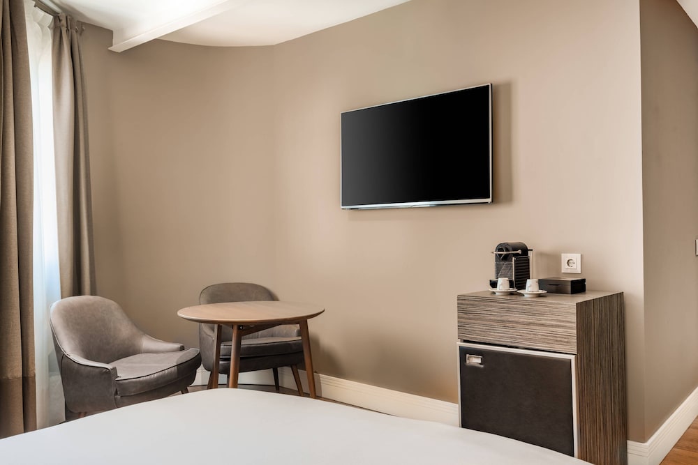 Фото Hotel Palacio Del Retiro, Autograph Collection