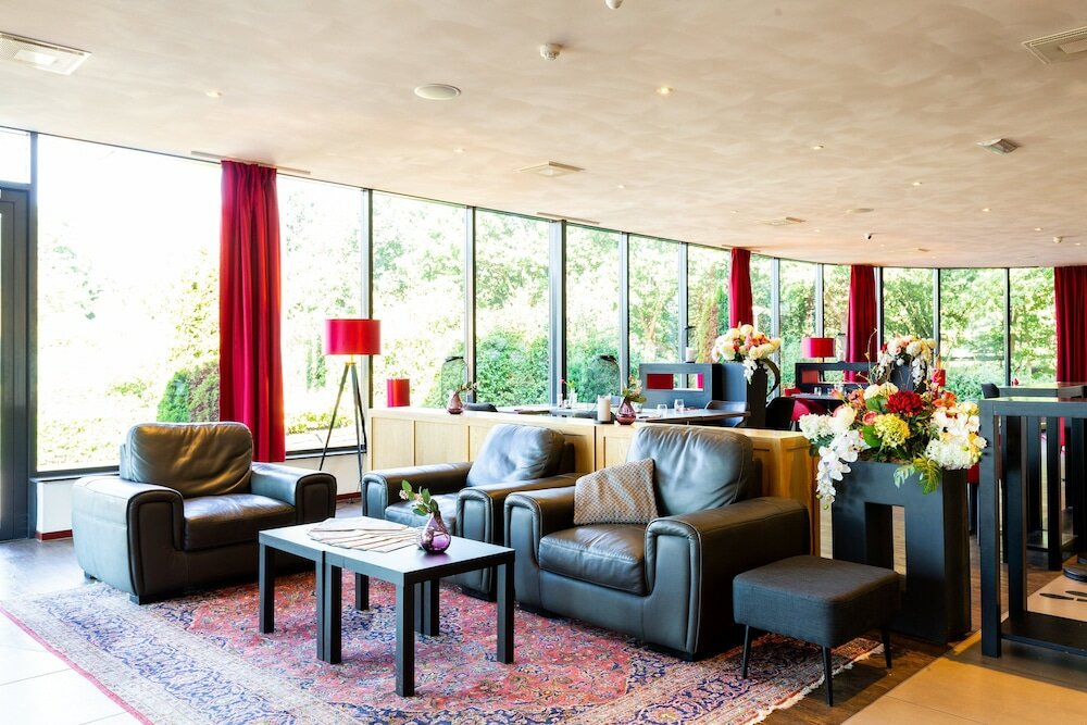 Фото Bastion Hotel Roosendaal