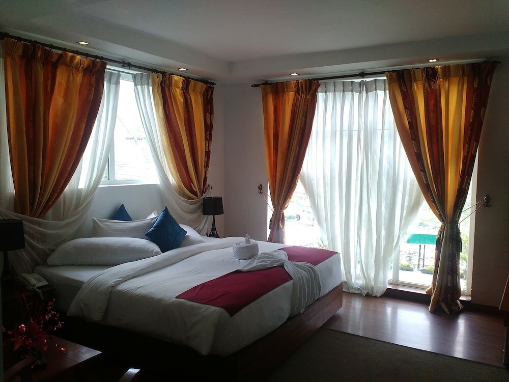 Фото Midky Hotel