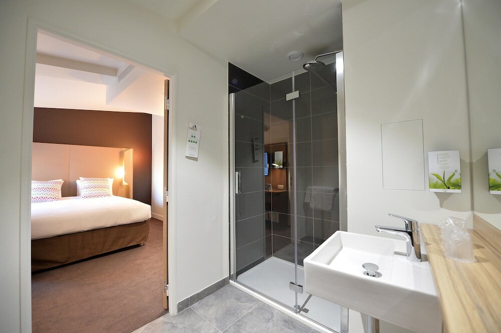 Фото Campanile Paris - Clichy Centre