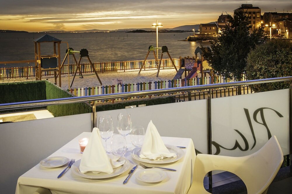 Фото Hotel Carril