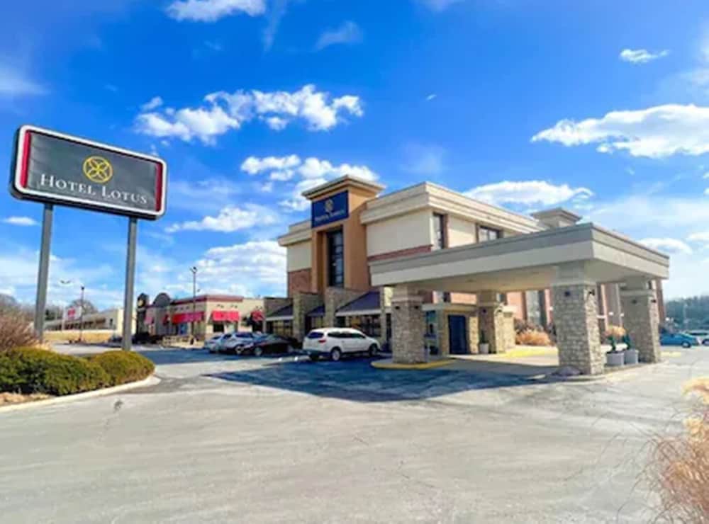 Фото Hotel Lotus Kansas City Merriam