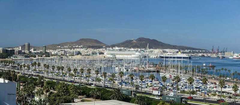 Гостиница Occidental Las Palmas в Лас-Пальмас-де-Гран-Канария