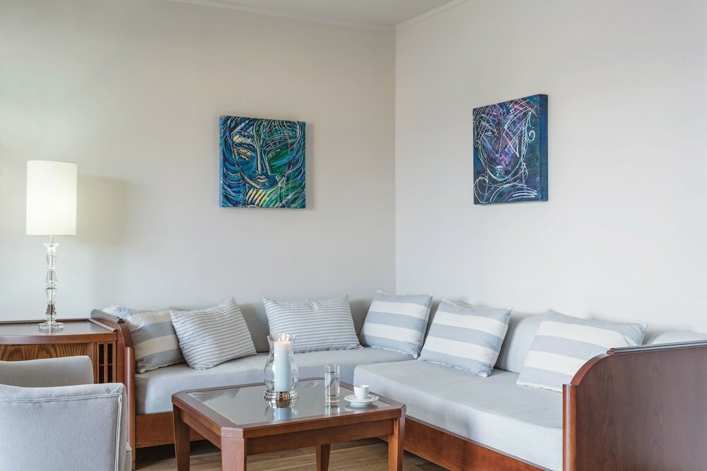 Фото Avra City Boutique Hotel