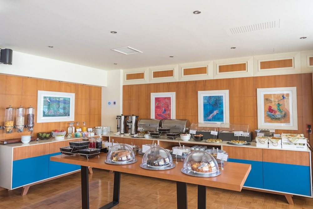Фото Hotel Lesvion
