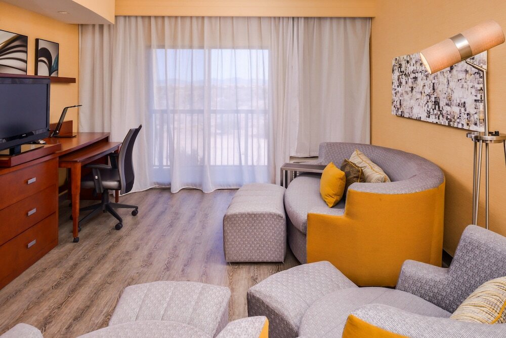 Фото Courtyard Marriott Victorville