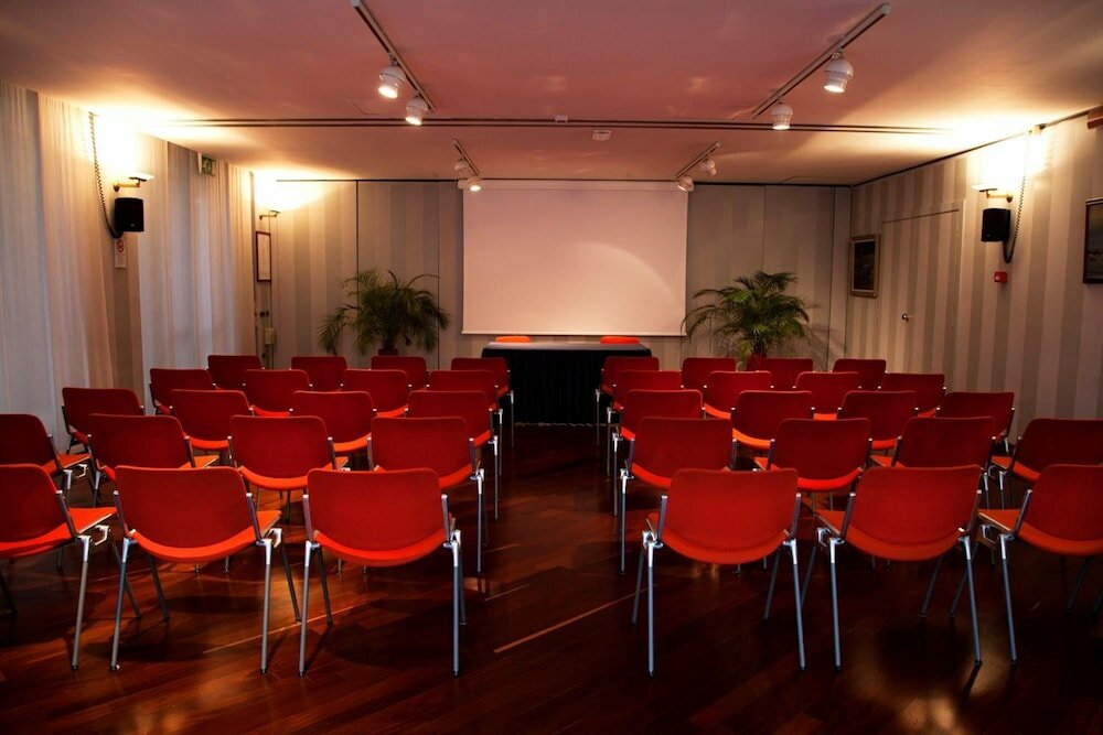 Фото Hotel Crivi's Milan