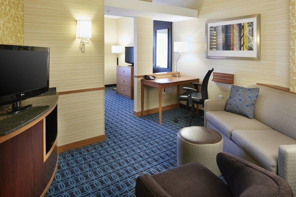 Фото Fairfield Inn & Suites Columbus Polaris