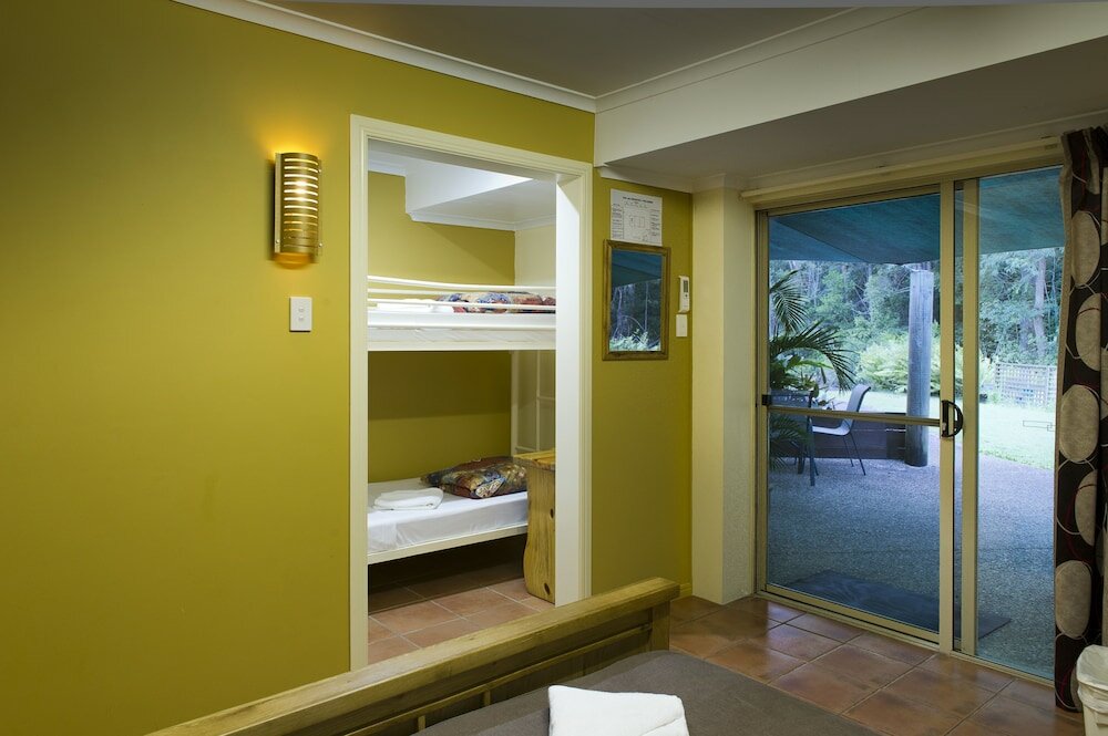 Фото Glass House Mountains Ecolodge