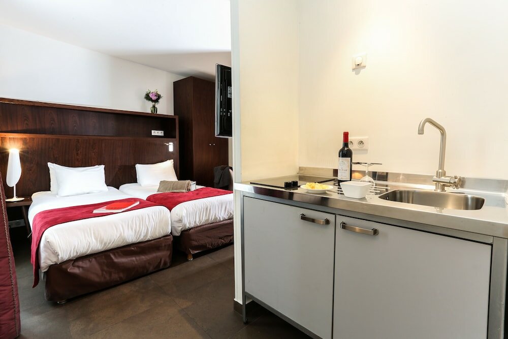Фото Avalon Appart'Hotel Paris Gare du Nord