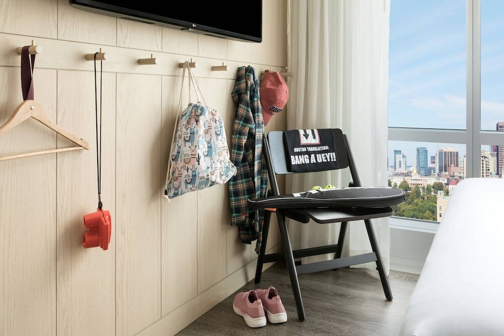 Фото Moxy Boston Downtown