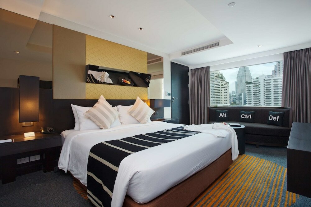 Фото Golden Tulip Mandison Suites