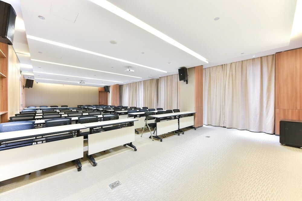 Фото Atour Hotel Beijing Linkong New National Exhibition Center