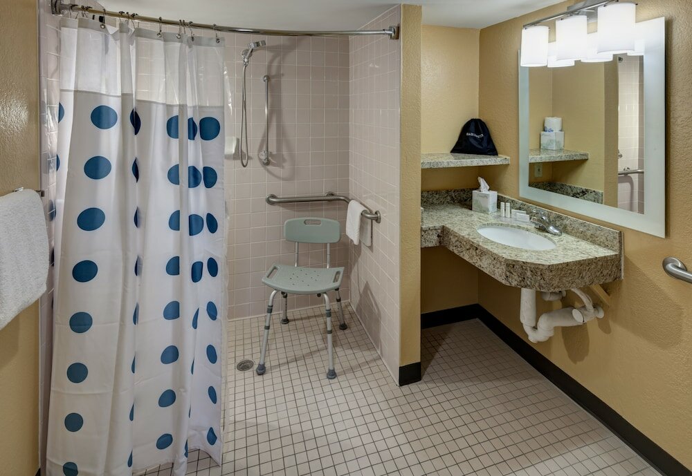 Фото TownePlace Suites by Marriott Dallas Arlington North