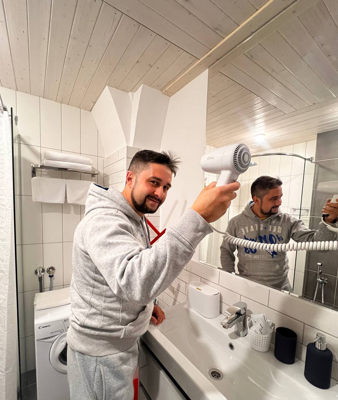 Фото Двенадцать