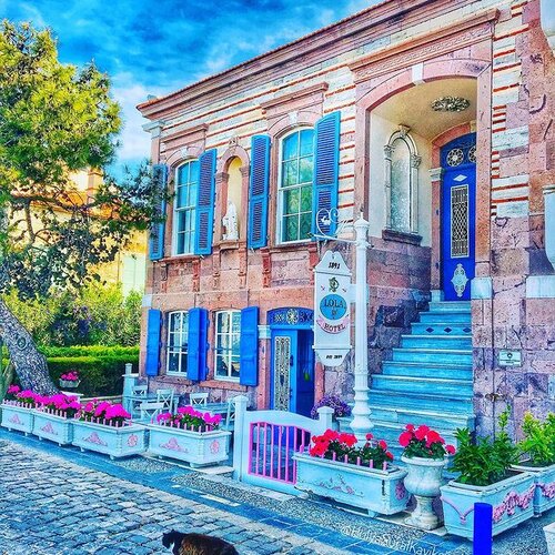 Гостиница Lola 38 Hotel в Акхисаре