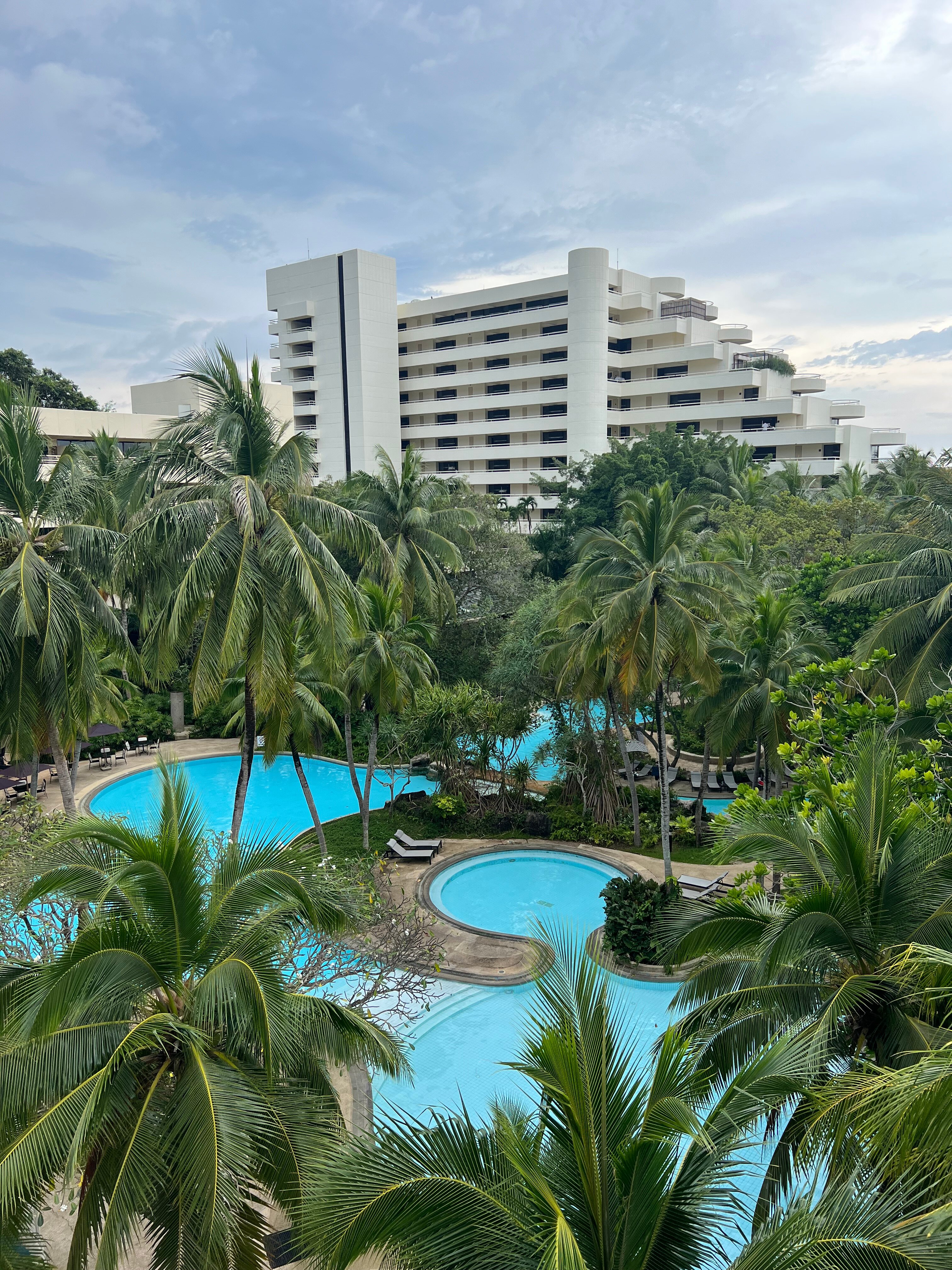 Фото Pullman Phuket Karon Beach Resort