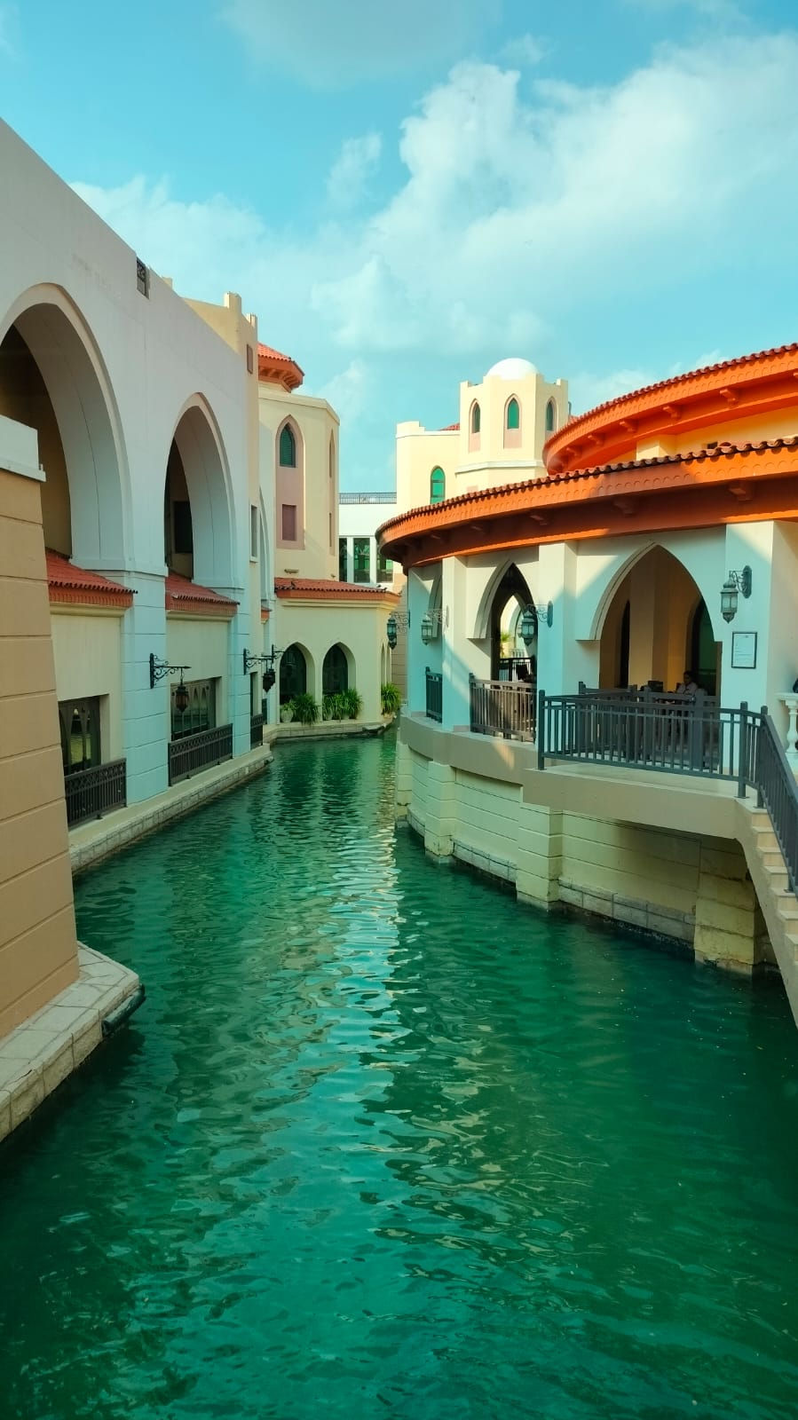 Фото Traders Hotel, Qaryat Al Beri, Abu Dhabi