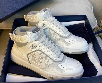 Fashion house Vibes Fashion 76, Dubai, photo