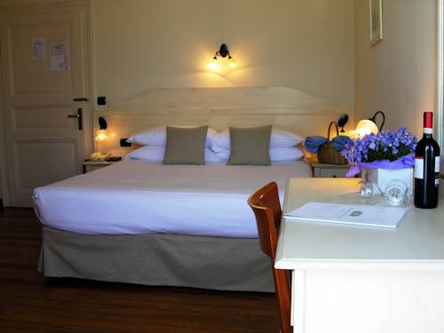 Фото Hotel Villa Aurora