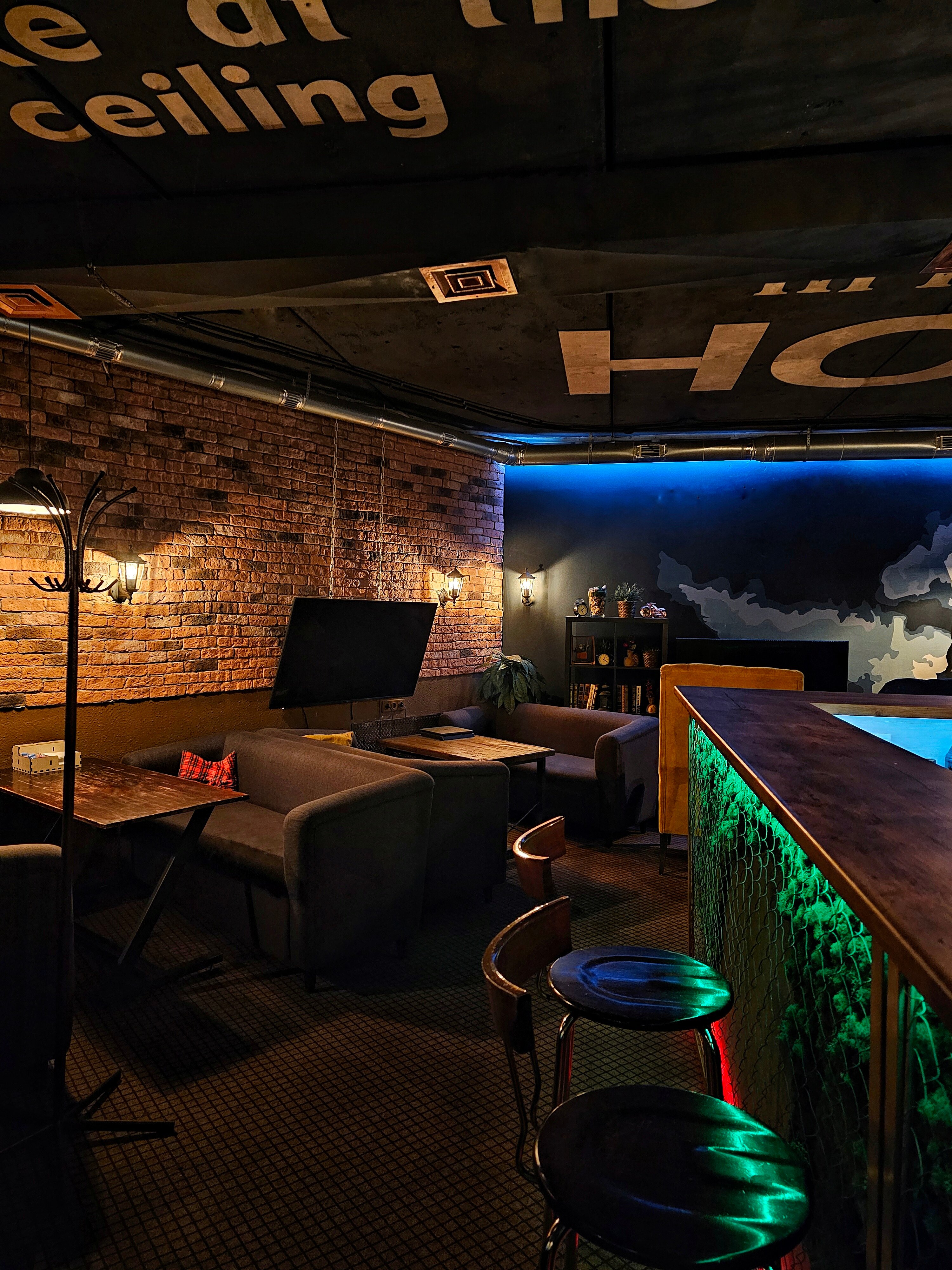 212 lounge place первомайская ул 59в фото Больше не работает: Shisha Bar Lounge Place, кафе, Московская область, Подольск,