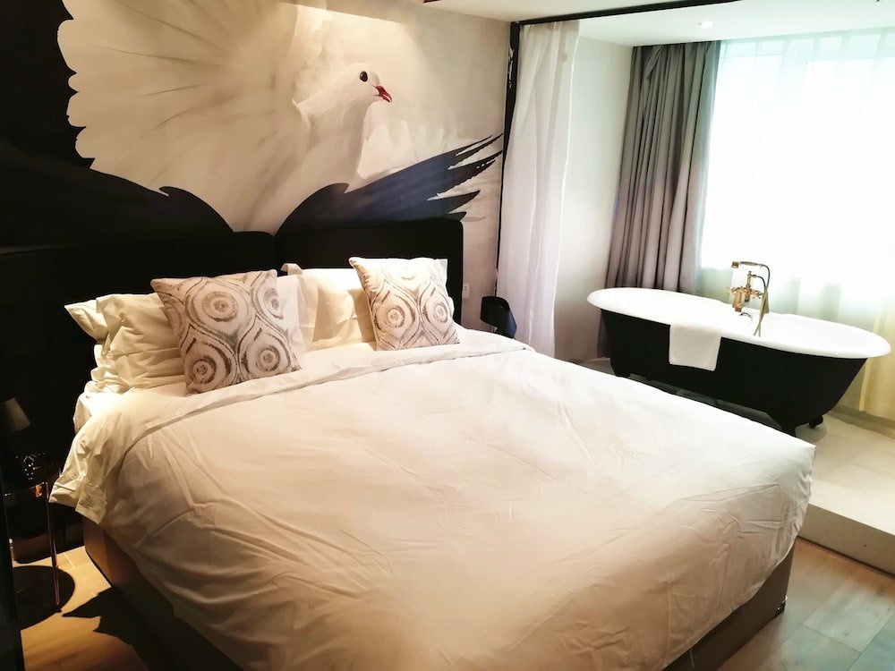 Фото Xian Xy Hotel Bell Tower