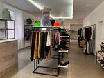 Global Brands (посёлок городского типа Черноморское, улица Чапаева, 3), clothing store