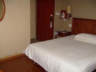 Фото GreenTree Inn Yangzhou Plaza Hotel