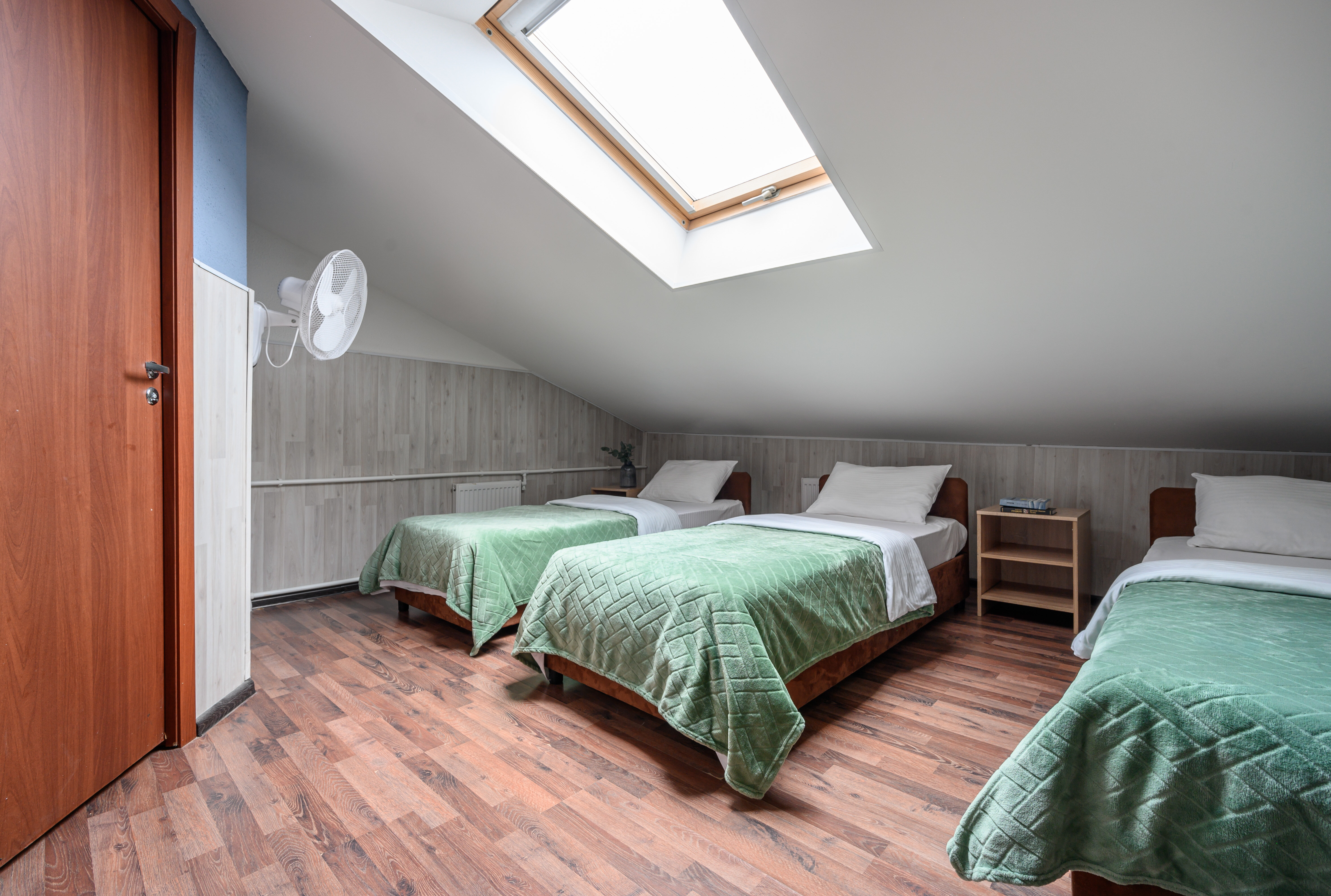 Фото РиверСайд Площадь Восстания