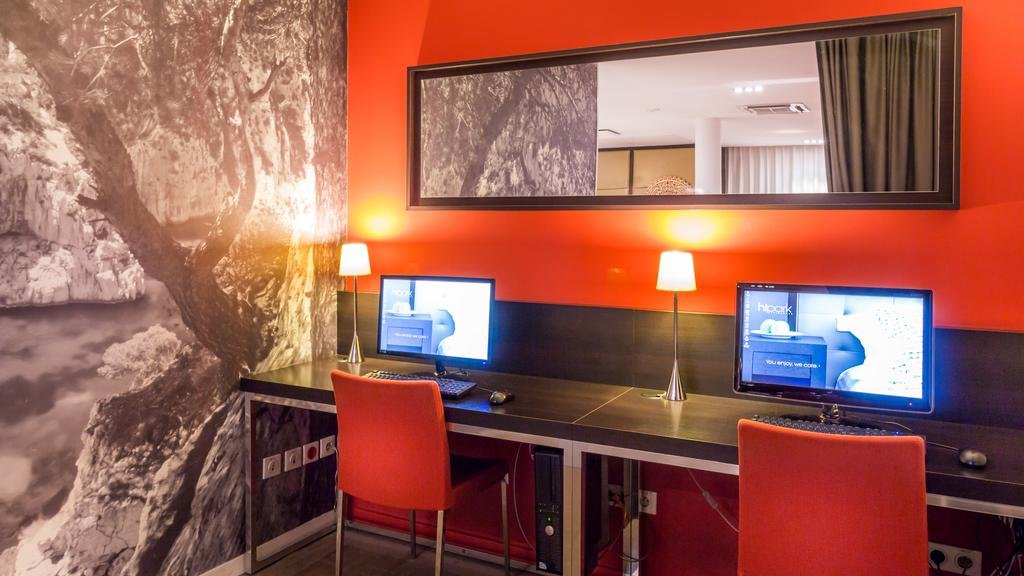 Фото Adagio Marseille Timone