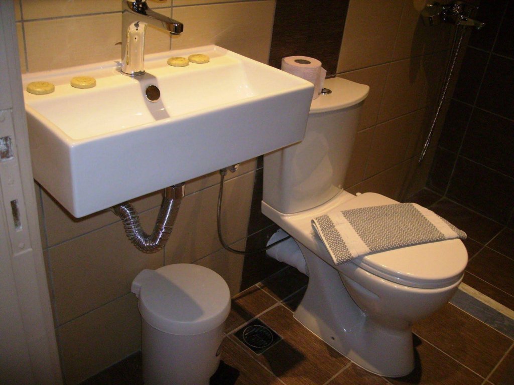 Фото Angela Hotel and Apartments