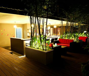 Фото Emm Hotel Saigon