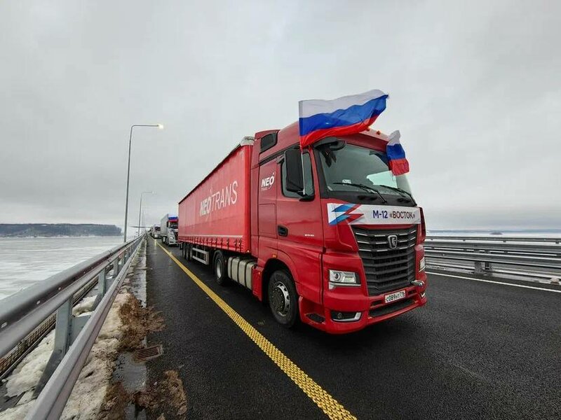 anal gape rus uy qurilishi