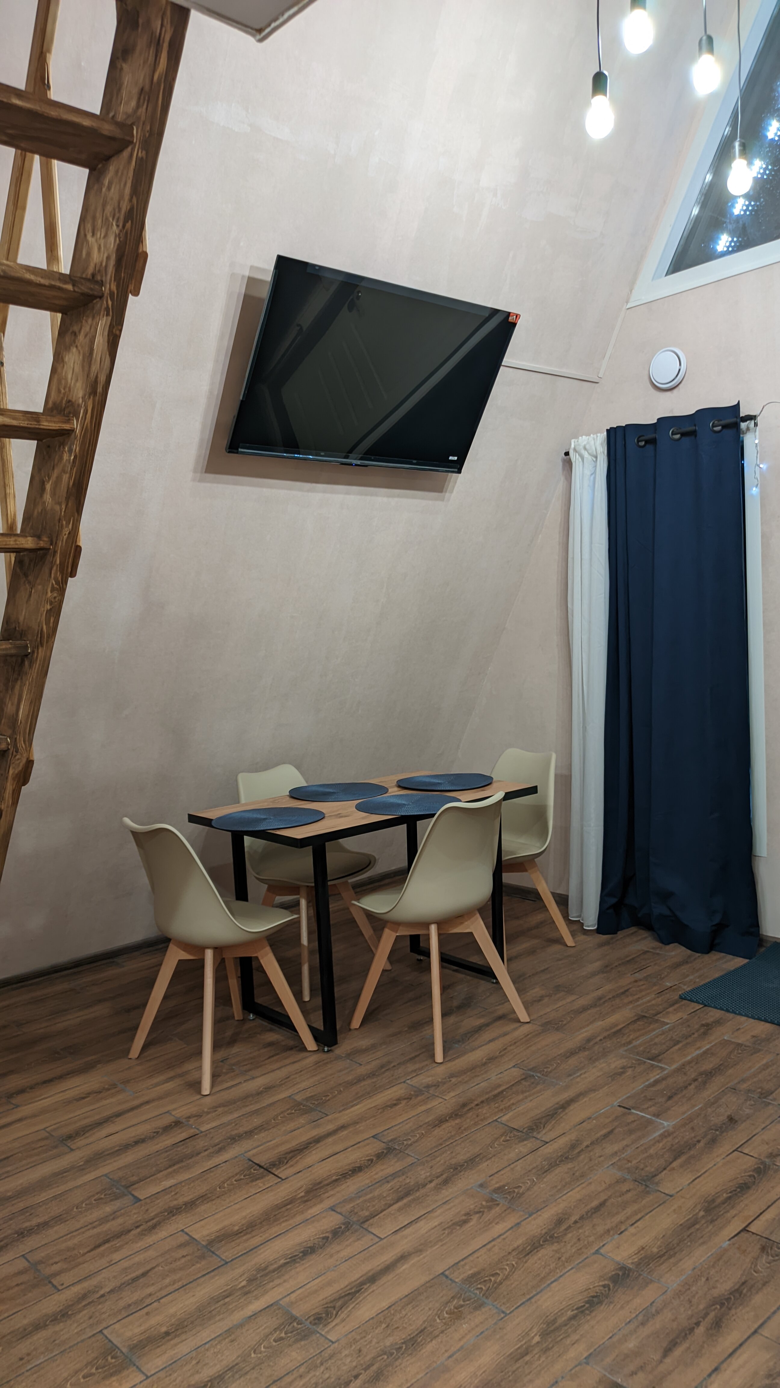 Фото Wood House Gesh