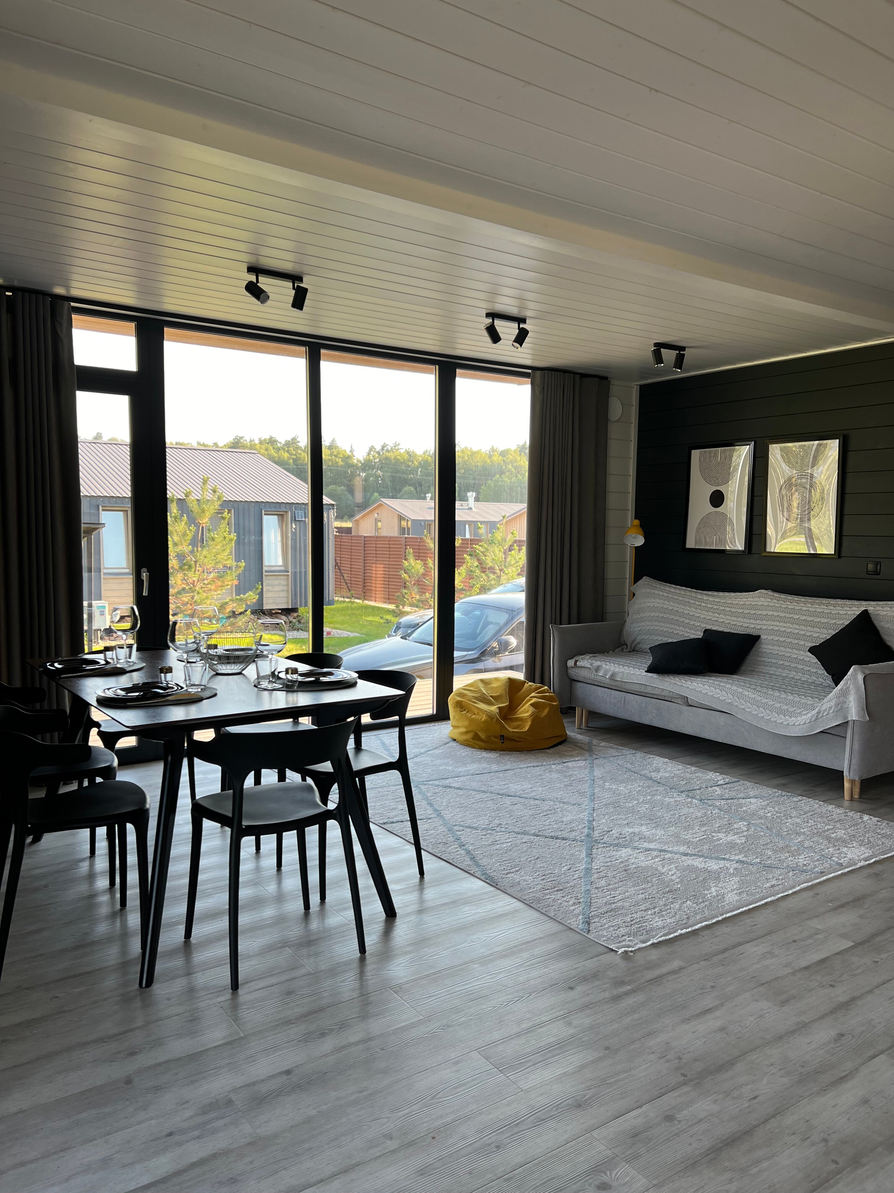 Фото Garnet Holiday Green Forest