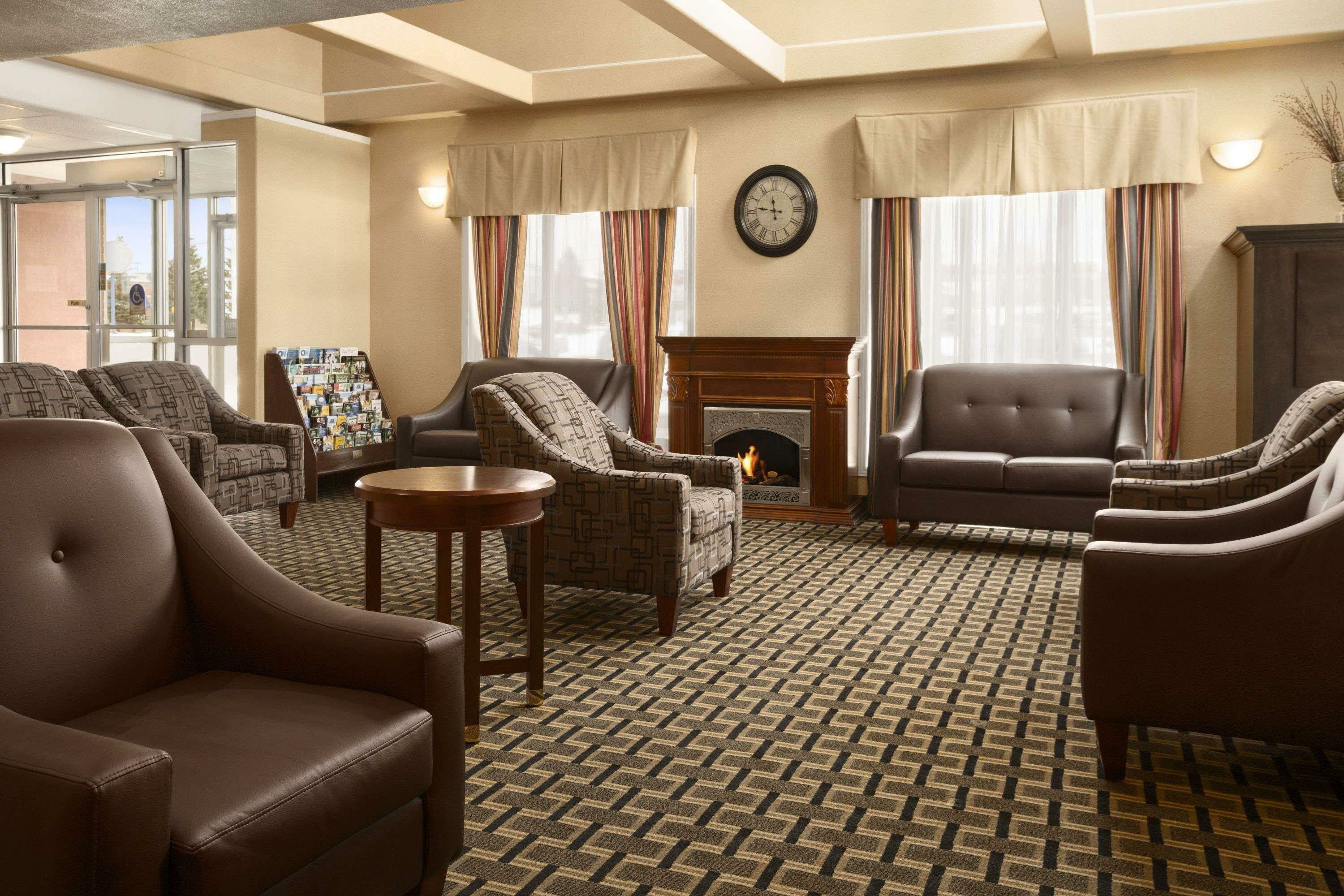 Фото Spark by Hilton Woodstock