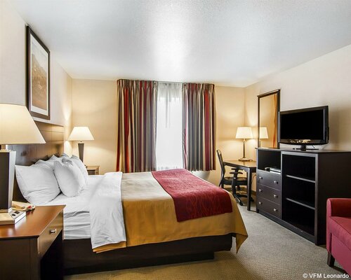Гостиница Comfort Inn & Suites Creswell