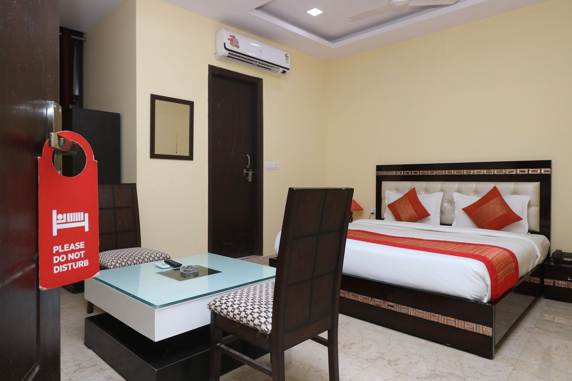 Фото Oyo 10013 Ashoka palace