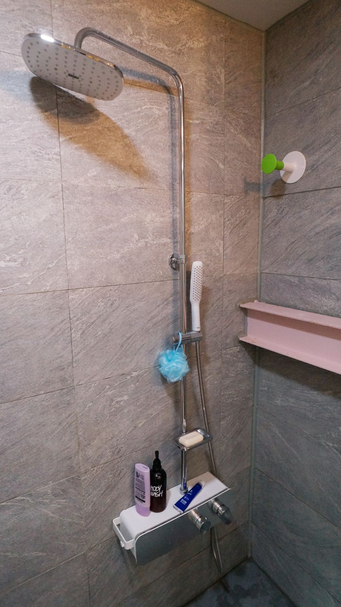 Фото Capsule Majung