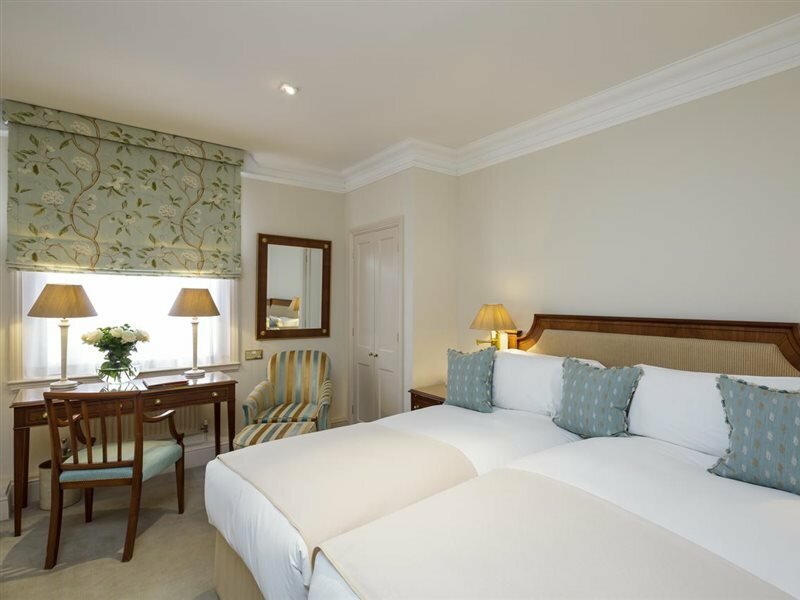 Фото Sloane Place