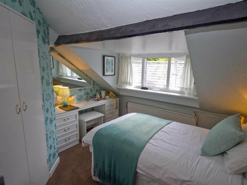 Фото Gwesty Minffordd Hotel