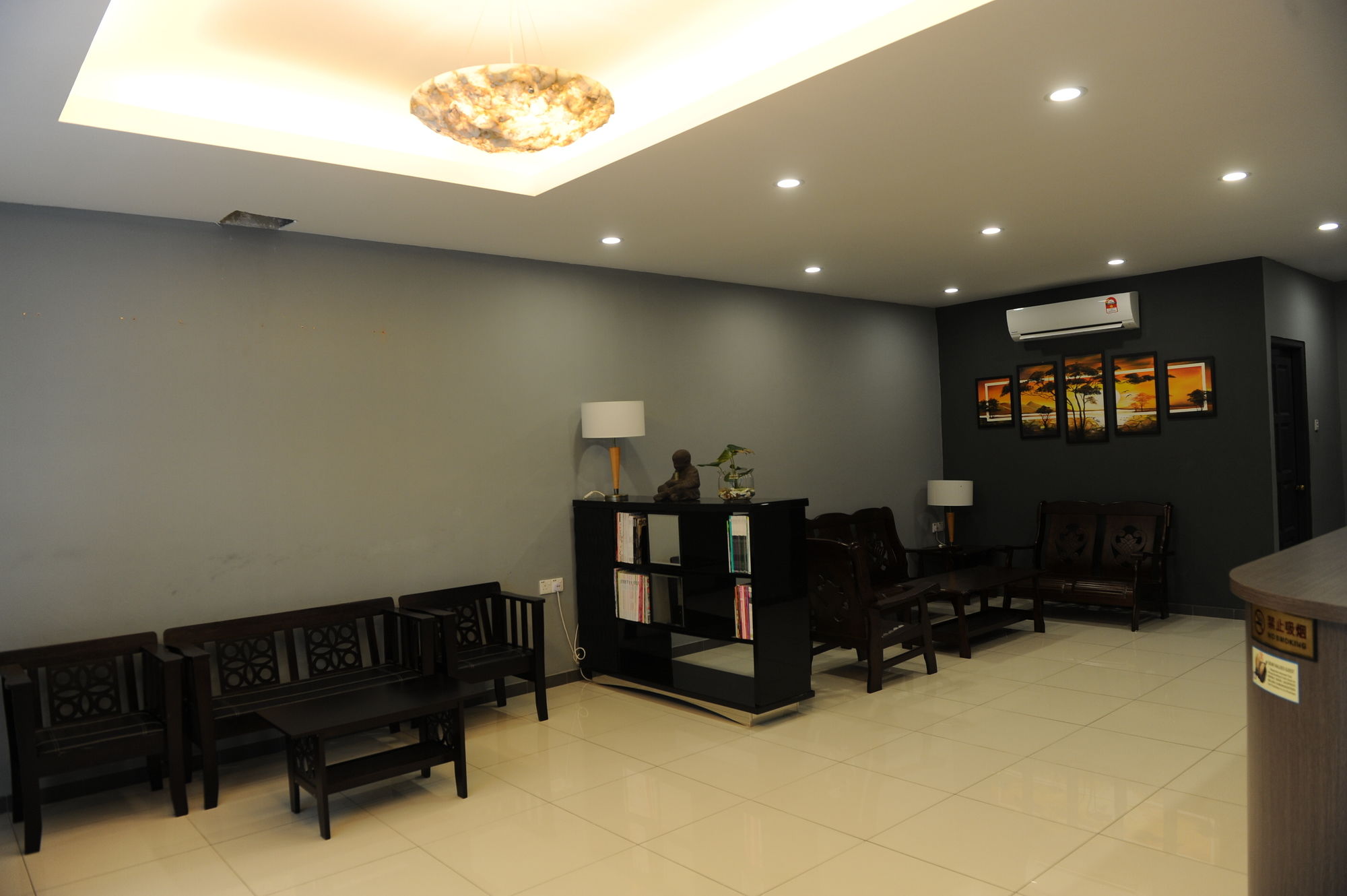 Фото Kuok Pin Hotel