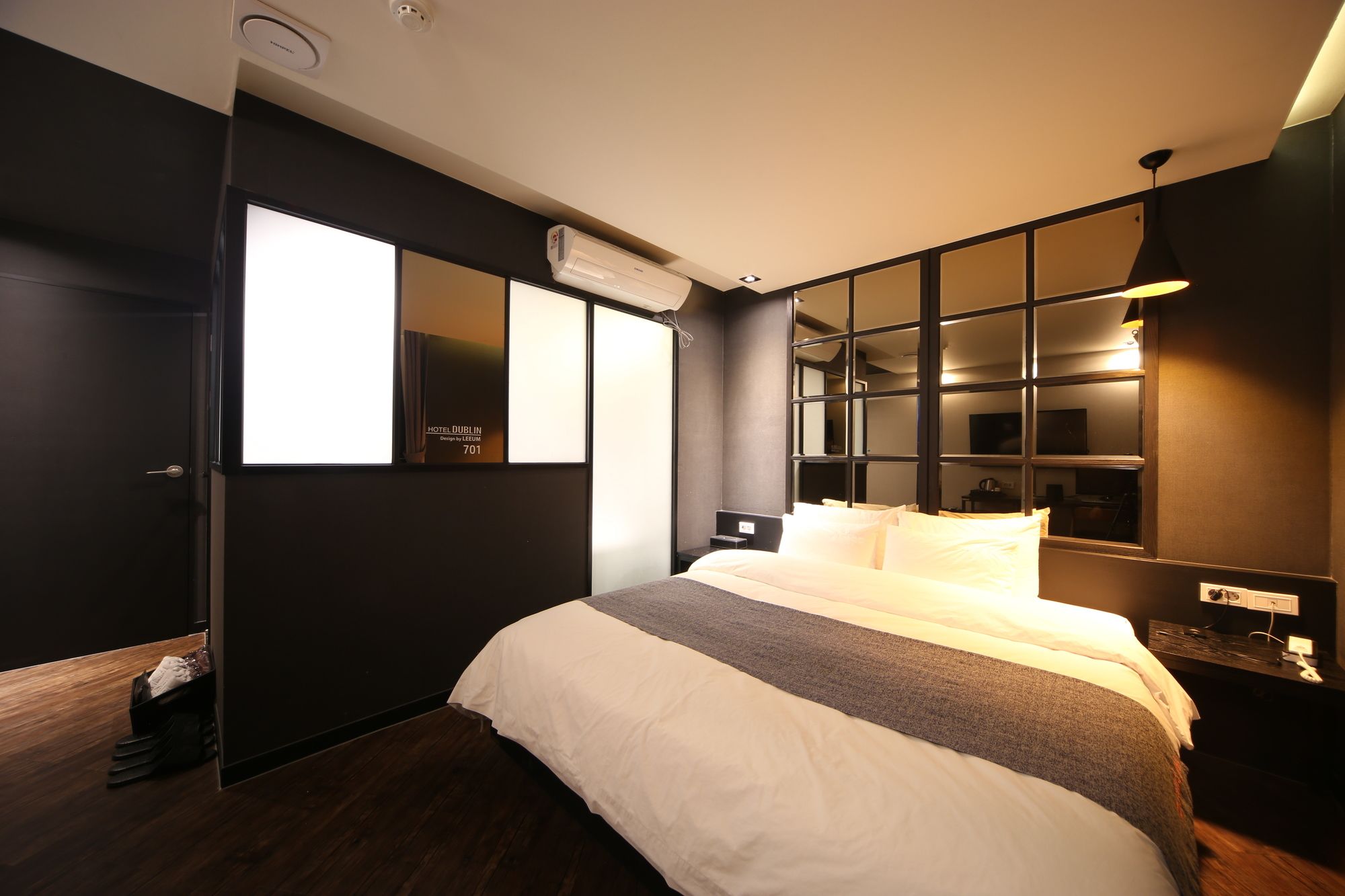 Фото Dublin Hotel