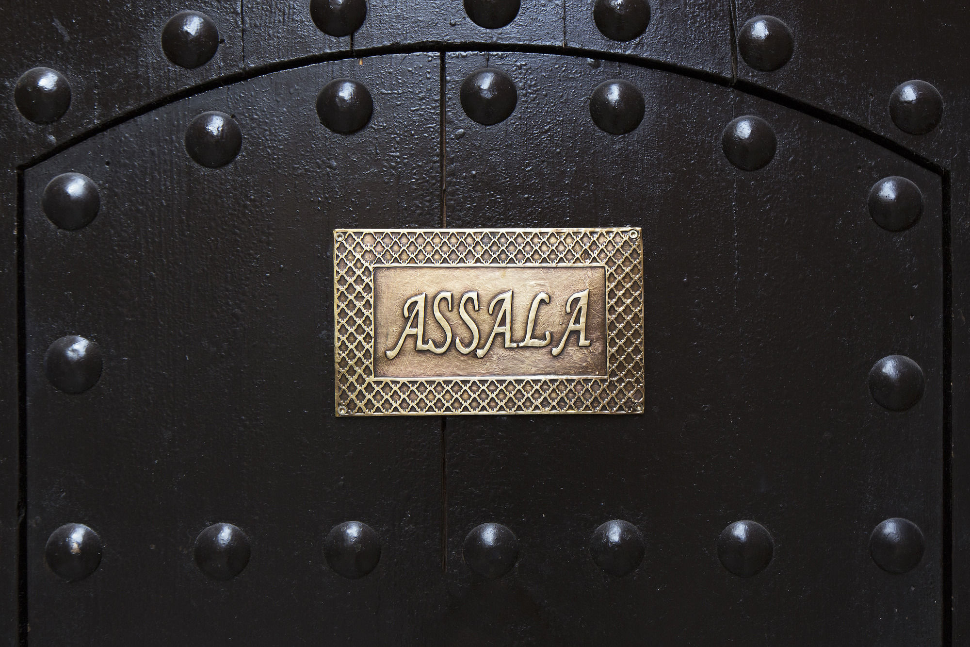 Фото Riad Assala